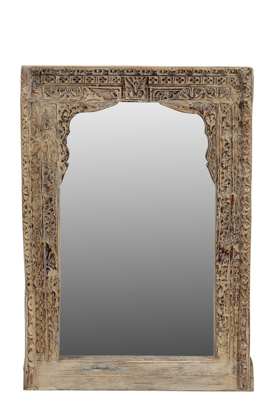 [[Pastel beige wooden mirror frame///Cadre de miroir en bois beige pastel]]