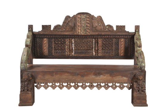 [[Vintage sofa bench with old carvings/// Banc-Sofa vintage avec de vieilles sculptures]]