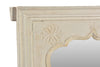 [[Whitewashed teak wood window with a mirror///Fenêtre en bois de teck blanchi à la chaux avec un miroir]]