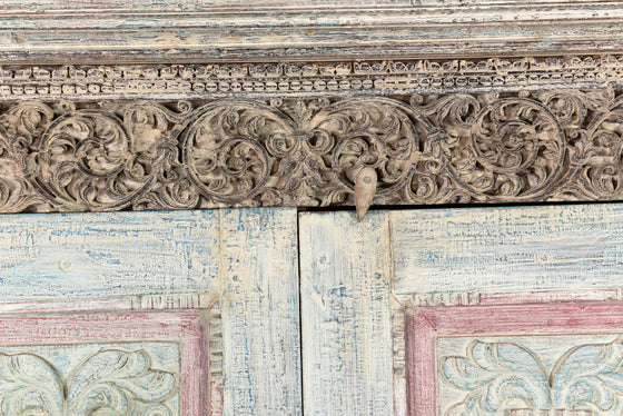 [[Massive storage cabinet with old Indian teak wood doors///Armoire de rangement massive avec des portes indiennes en ancien bois de  teck]]