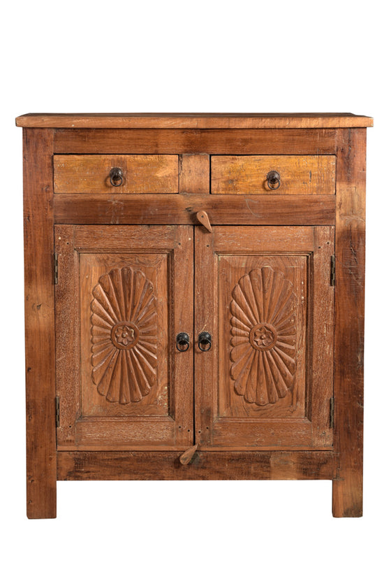[[Hand carved Indian teak wood cabinet///Cabinet sculpté en ancien bois de teck indien]]