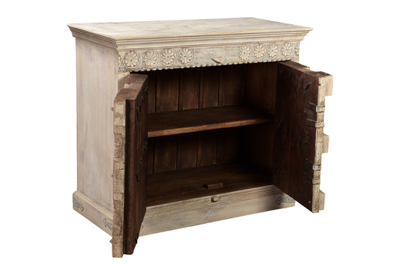 [[Hand carved cabinet with old Indian teak wood doors///Cabinet sculpté à la main avec anciennes portes en bois de teck indien]]