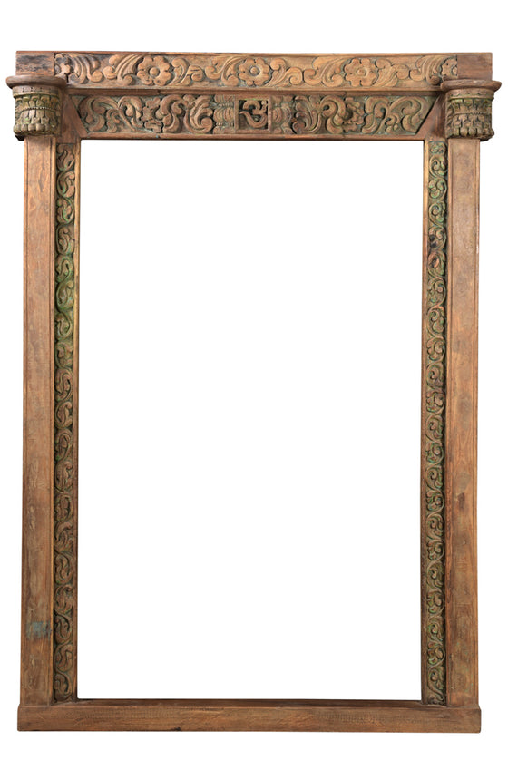 [[Old Indian teak wood door with a mirror///Ancienne porte indienne en bois de teck avec un miroir]]