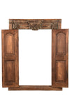 [[Old Indian teak wood door with a mirror///Ancienne porte indienne en bois de teck avec un miroir]]
