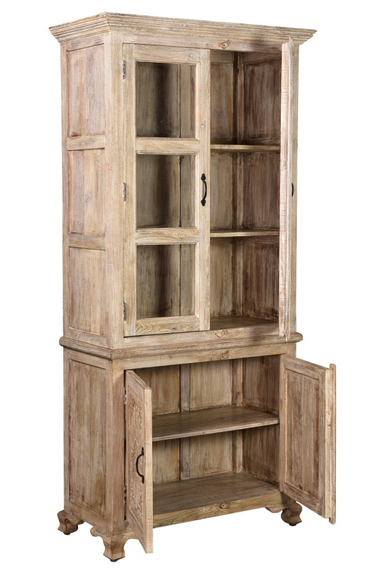 [[Pastel beige display cabinet with hand carved doors///Cabinet vitré beige pastel avec portes sculptées à la main]]