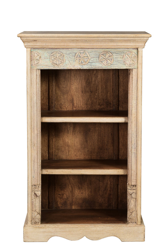 [[Small bookshelf with a hand carved vintage panel///Petite bibliothèque avec un panneau vintage sculpté à la main]]