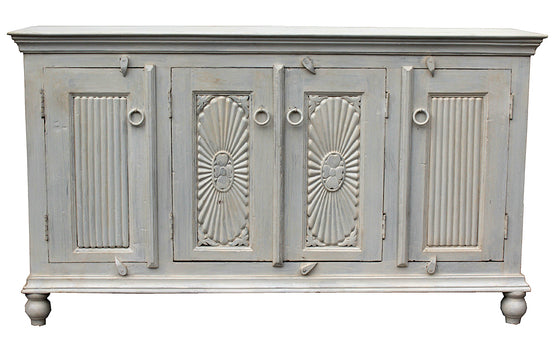[[Whitewashed old teak wood cabinet///Armoire en vieux bois de teck blanchi à la chaux]]