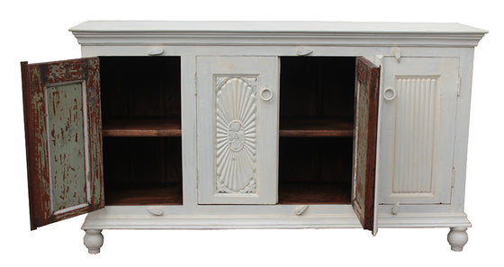 [[Whitewashed old teak wood cabinet///Armoire en vieux bois de teck blanchi à la chaux]]
