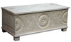 [[Whitewashed wooden chest with ornamental carving///Coffre en bois blanchi à la chaux avec sculpture décorative]]