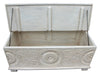 [[Whitewashed wooden chest with ornamental carving///Coffre en bois blanchi à la chaux avec sculpture décorative]]