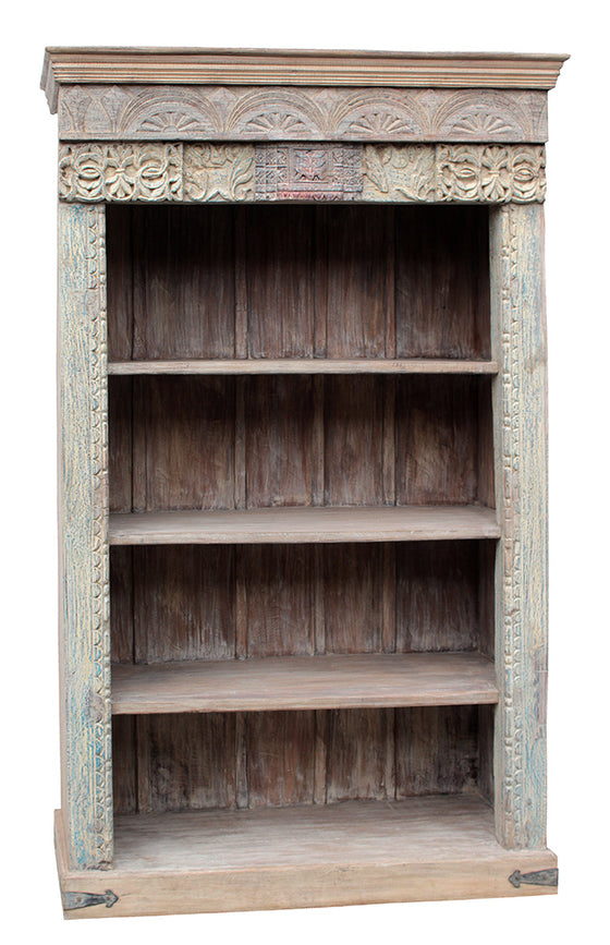 [[Pastel beige book shelf with old hand carved door frame///Etagère beige pastel avec vieux panneau sculpté à la main]]