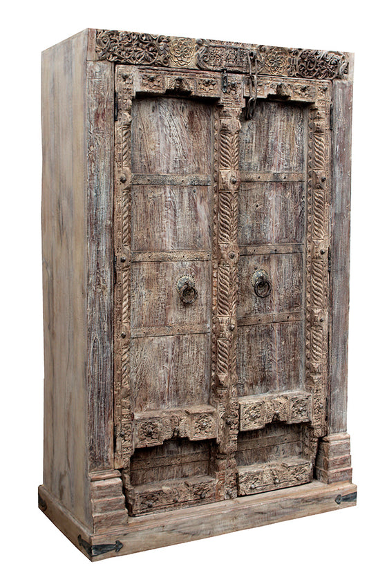 [[Massive cabinet with antique teak doors///Armoire massive avec portes antiques en teck]]