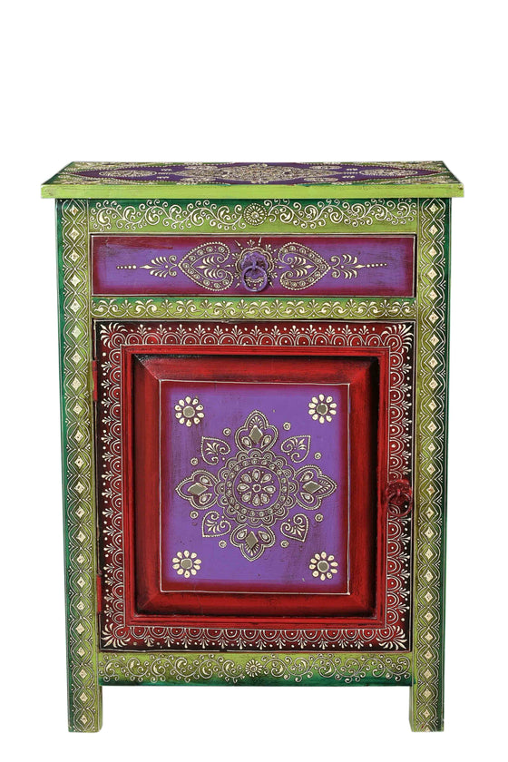 Hand painted bedside table//Table de chevet peinte à la main