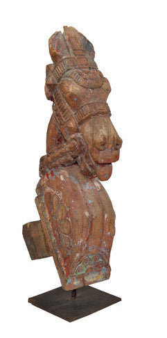 Antique Horse Sculpture on Stand // Sculpture antique de tête de cheval