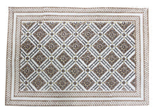  [[Alexandria : Set of 4 table mats///Alexandria : Ensemble de 4 sets de table]]