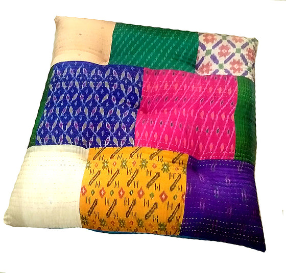 [[Oriental saree : XXL square floor cushion///Oriental saree : Coussin de sol carré XXL]]