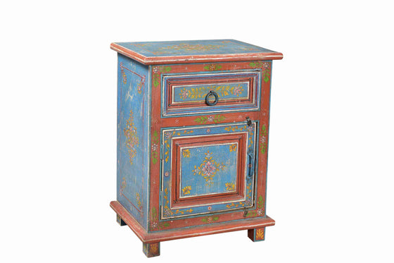 [[Hand painted floral bedside table///Table de chevet peinte à la main]]