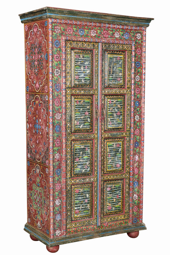 [[Hand painted floral cabinet///Armoire à fleurs peinte à la main]]