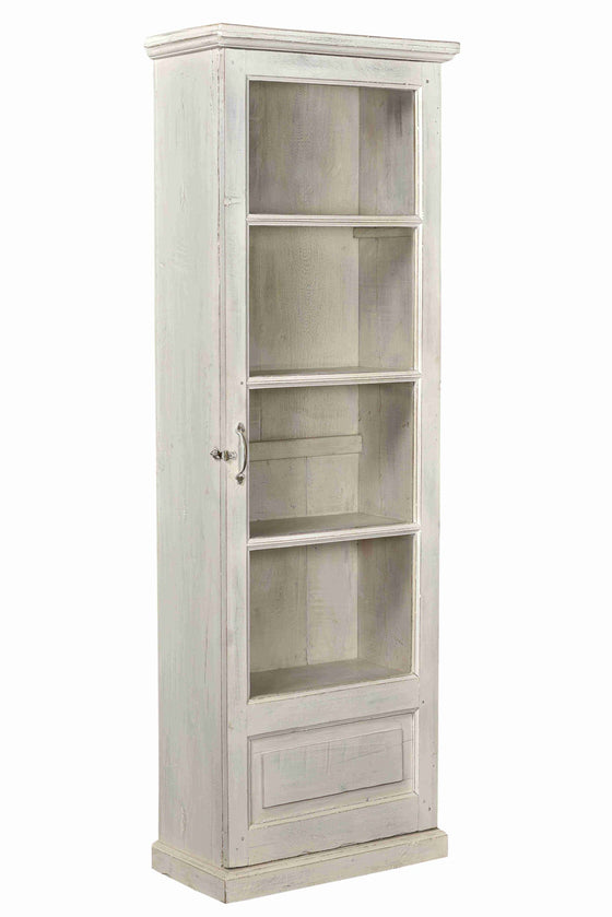 [[Whitewashed tall cabinet with glass doors///Armoire haute blanchie à la chaux avec portes vitrées]]