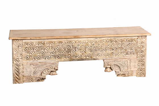 [[Teak wood bench with old carvings///Banc en bois de teck avec des sculptures anciennes]]