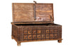 [[Old teak wood chest with brass decoration///Coffre en ancien bois de teck avec décoration en laiton]]