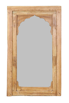  [[Old teak wood window frame with a mirror///Vieux cadre de fenêtre en teck avec un miroir]]