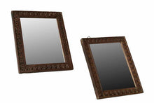  [[Hand carved wooden frame with a mirror///Cadre en bois sculpté à la main avec un miroir]]