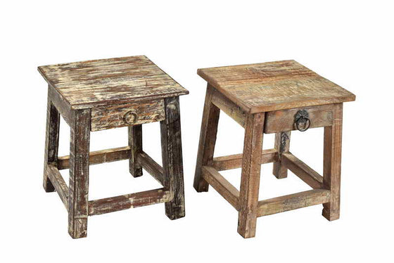 [[Small wooden stool with a drawer///Petit tabouret en bois avec un tiroir]]