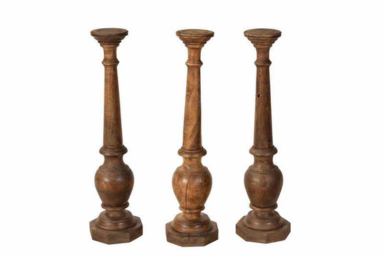[[Old teak wood candle stand///Vieux chandelier en bois de teck]]
