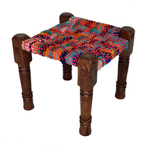  [[Charpai multicolor stool///Tabouret multicolore Charpai]]