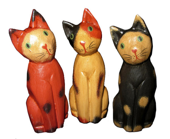Sitting Cats//Chats Assis