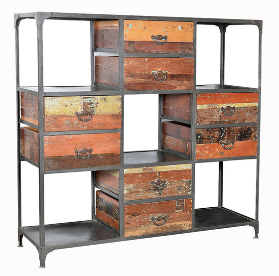 Industrial display unit with drawers//Armoire industrielle avec tiroirs