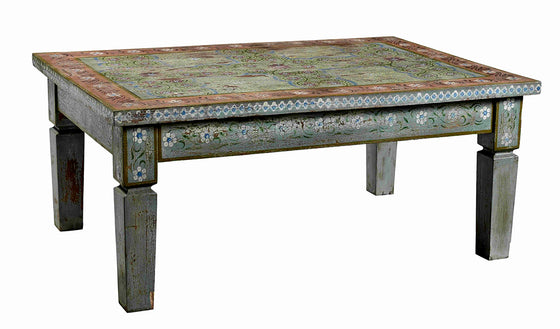 Jodhpur blue: Hand painted floral coffee table//Jodhpur blue:  Table basse peinte à la main