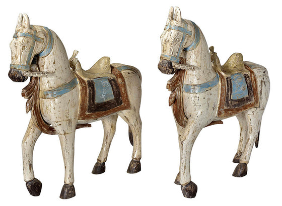 White Wooden Horses (Large)//Chevaux en bois blancs (grands)