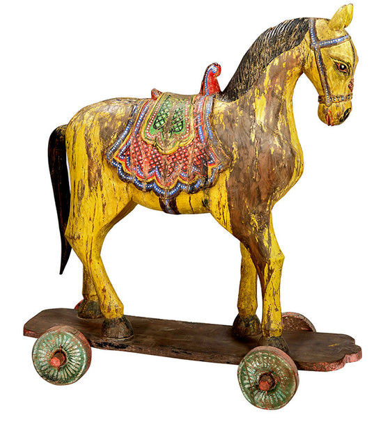 Yellow Horse on Wheels//Cheval jaune sur roues