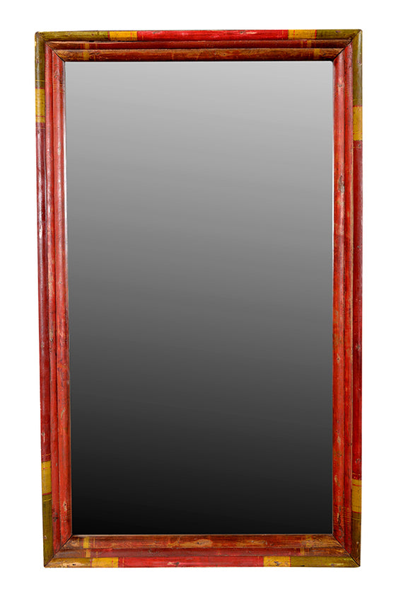 Wooden Frame With Mirror//Cadre de bois avec miroir