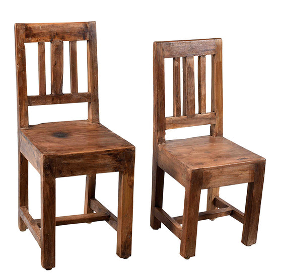 Wooden Chair/Chaise en bois