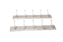  Whitewashed hanger with 5 hooks