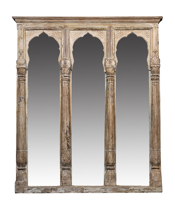 [[Pastel beige frame with 3 mirrors///Cadre beige pastel avec 3 miroirs]]