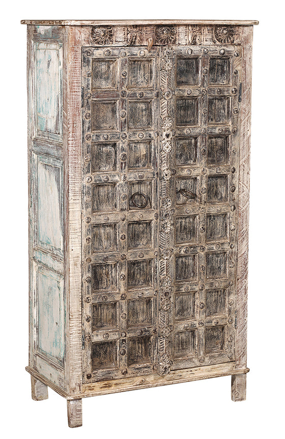 [[Vintage charcoal cabinet with old decorative doors///Vieille armoire à charbon avec de vieilles portes décoratives]]