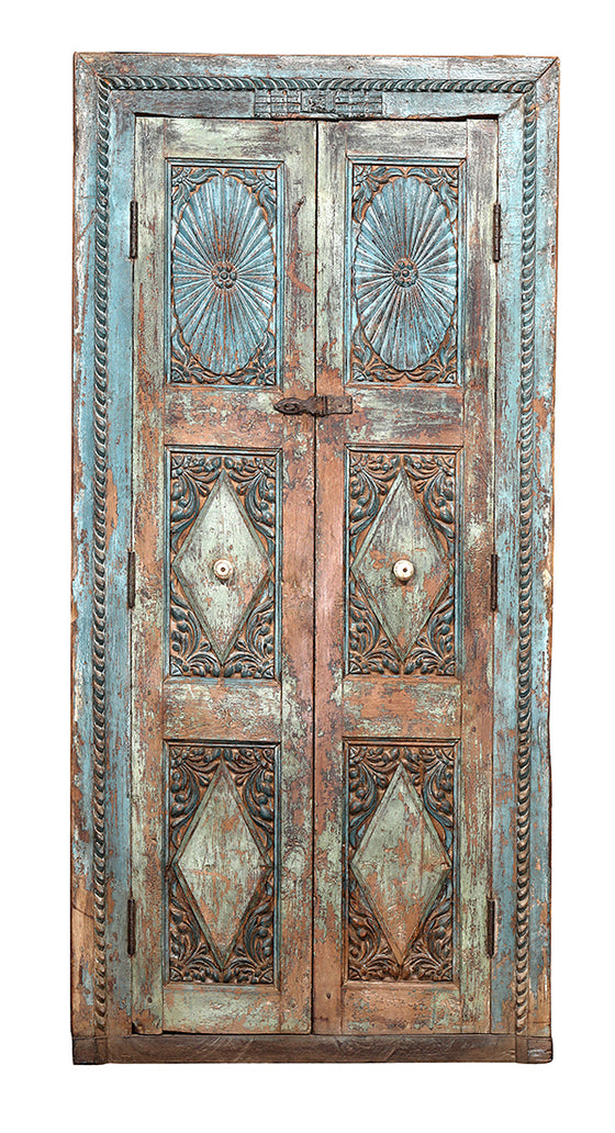 [[Jodhpur blue : Old teak wood Indian door///Jodhpur blue : Ancienne porte indienne en bois de teck]]