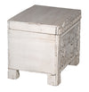 [[Whitewashed wooden chest///Coffre en bois blanchi à la chaux]]