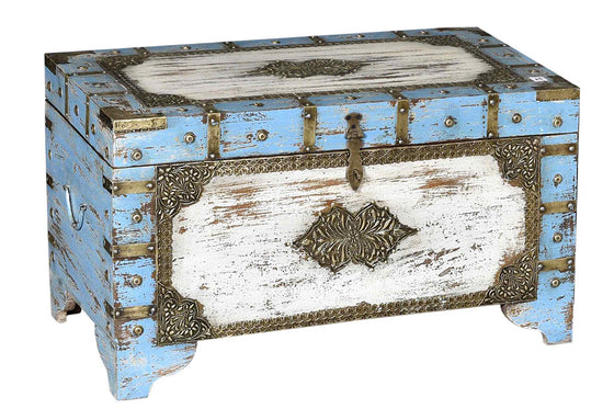 Wooden Chest//Coffre en bois