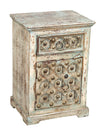 [[Pastel beige bedside table with brass accents///Table de nuit beige pastel avec des accents de laiton]]