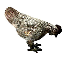  [[Vintage brass chicken///Poulet vintage en laiton]]