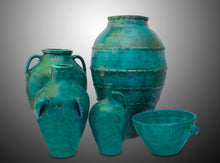  [[Turquoise Anatolian vintage terracotta pot///Pot en terre cuite vintage turquoise d'Anatolie]]