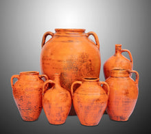  [[Orange Anatolian vintage terracotta pot///Pot en terre cuite vintage orange d'Anatolie]]