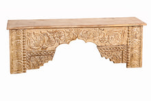  [[Teak wood bench with old carvings///Banc en bois de teck avec des sculptures anciennes]]