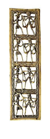 Primitive Brass Relief//Relief Primitif en Laiton