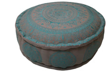  [[SURYA embroidered cotton pouf : Turquoise///SURYA pouf brodé en coton : Turquoise]]